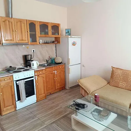 아파트 Cozy Hous In *