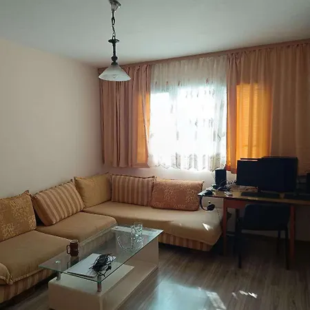 아파트 Cozy Hous In *